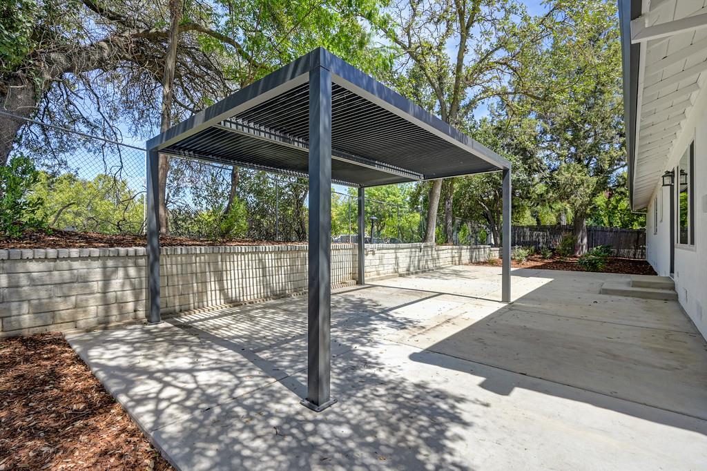 Pending, 4 Bedrooms, 3 Bathrooms, Single Family Home, Sacto Arden/Arcade Creek/Vicinity, 832 Piccadilly Cir, Sacramento, CA 95864-6123, Beth Christensen, Dunnigan Realtors, Top Agent