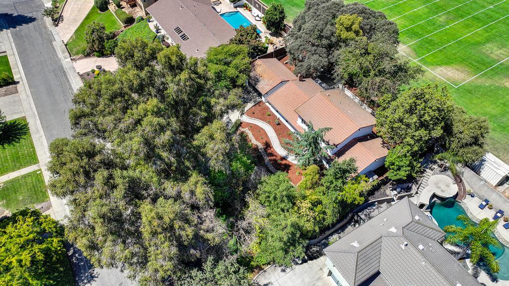 Pending, 4 Bedrooms, 3 Bathrooms, Single Family Home, Sacto Arden/Arcade Creek/Vicinity, 832 Piccadilly Cir, Sacramento, CA 95864-6123, Beth Christensen, Dunnigan Realtors, Top Agent