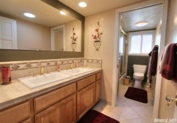 Dunnigan Realtors 4 Bedrooms, Single Family Home, Sold Listings, Winding Oak Dr, 2 Bathrooms, Listing ID 1088, Fair Oaks, Sacramento, California, United States, 95628,