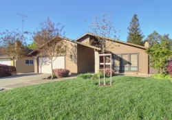 Dunnigan Realtors East Sac 3 Bedrooms, Single Family Home, Sold Listings, Lagomarsino Way, 2 Bathrooms, Listing ID 1090, Sacramento, Sacramento, California, United States, 95819,